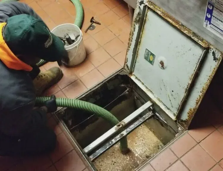 How Much Does Grease Trap Pumping Cost?
